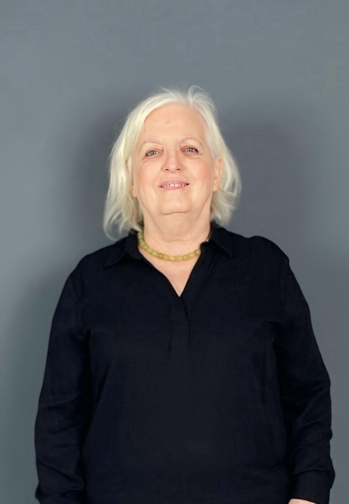Leyla Ü.