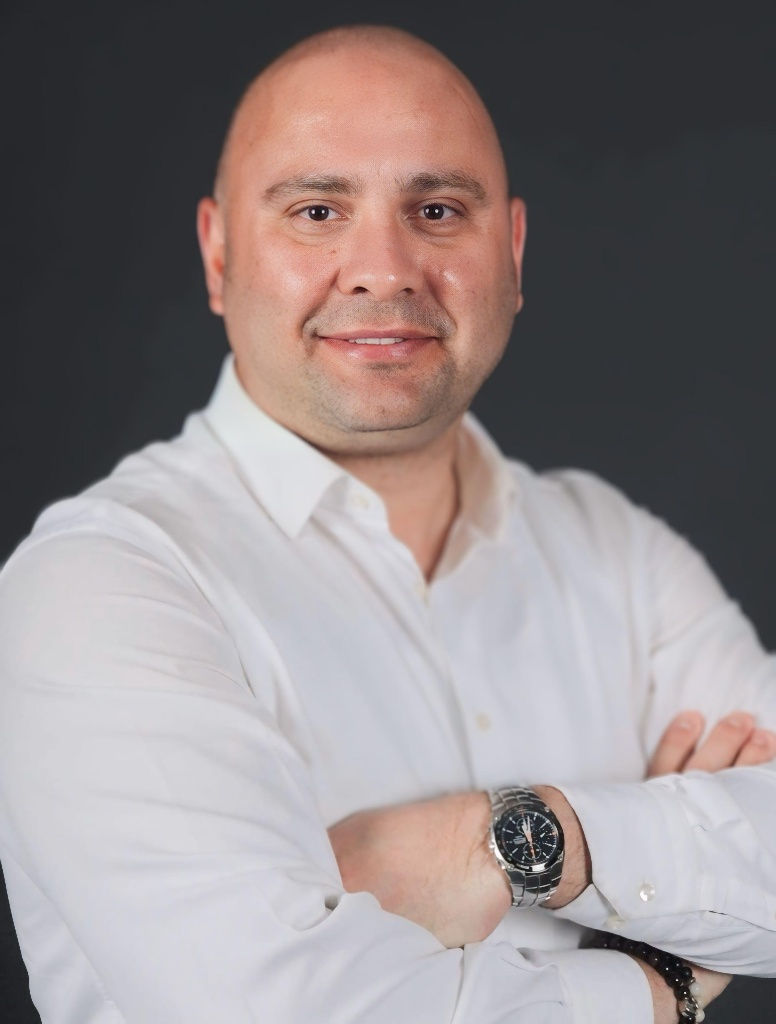 Mükremin Kaan A.